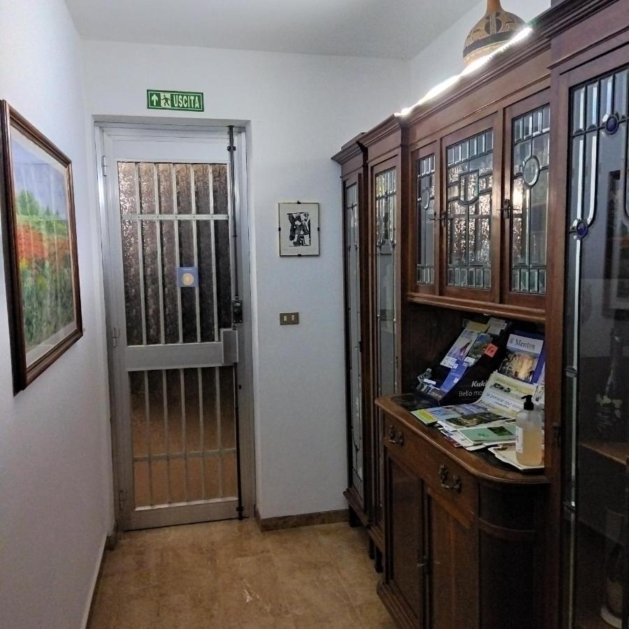 Bed and Breakfast Le Gardenie da Fil Bordighera Esterno foto