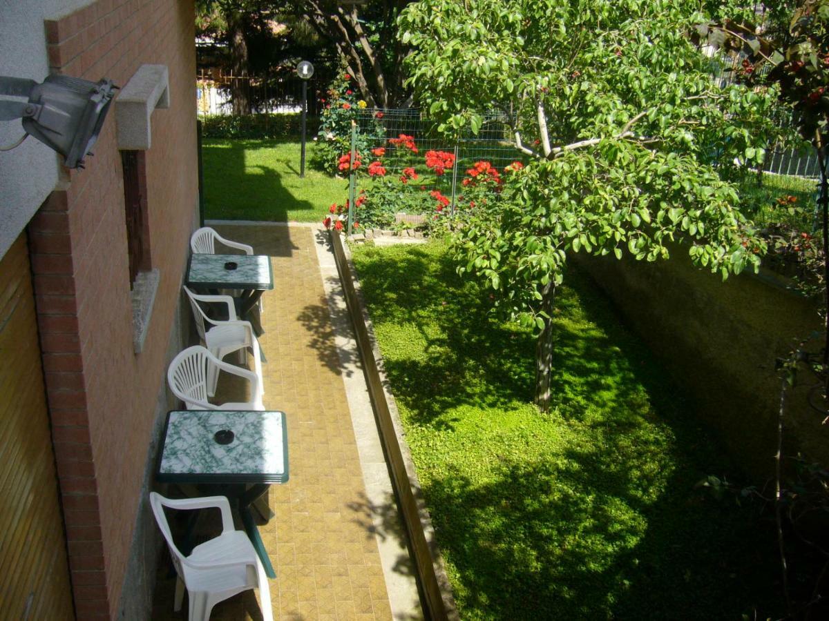 Bed and Breakfast Le Gardenie da Fil Bordighera Esterno foto